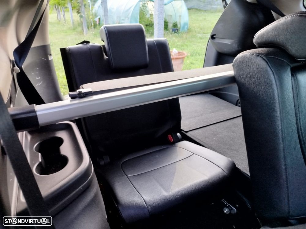 Mitsubishi Outlander 2.2 DI-D Instyle Navi - 3