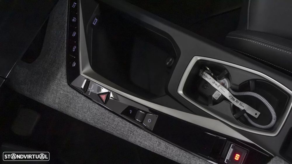Peugeot 3008 1.2 Hybrid Allure e-DCS6 - 36