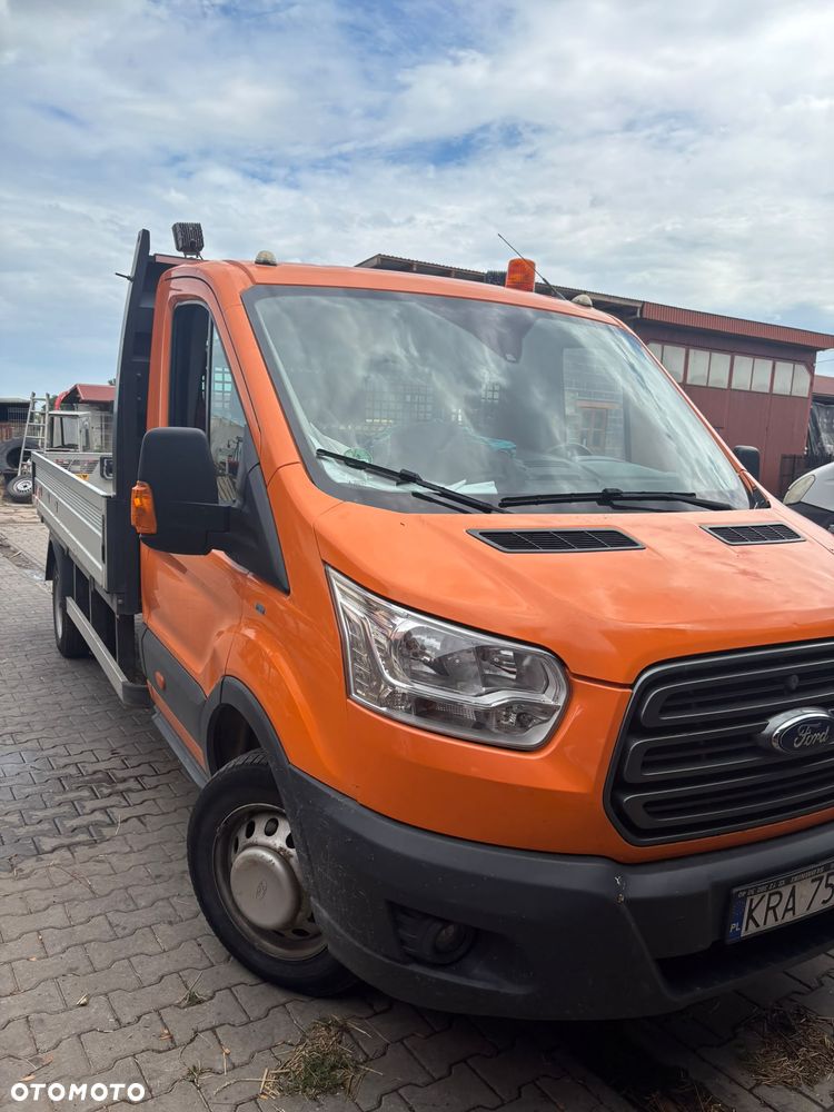 Ford Transit - 1