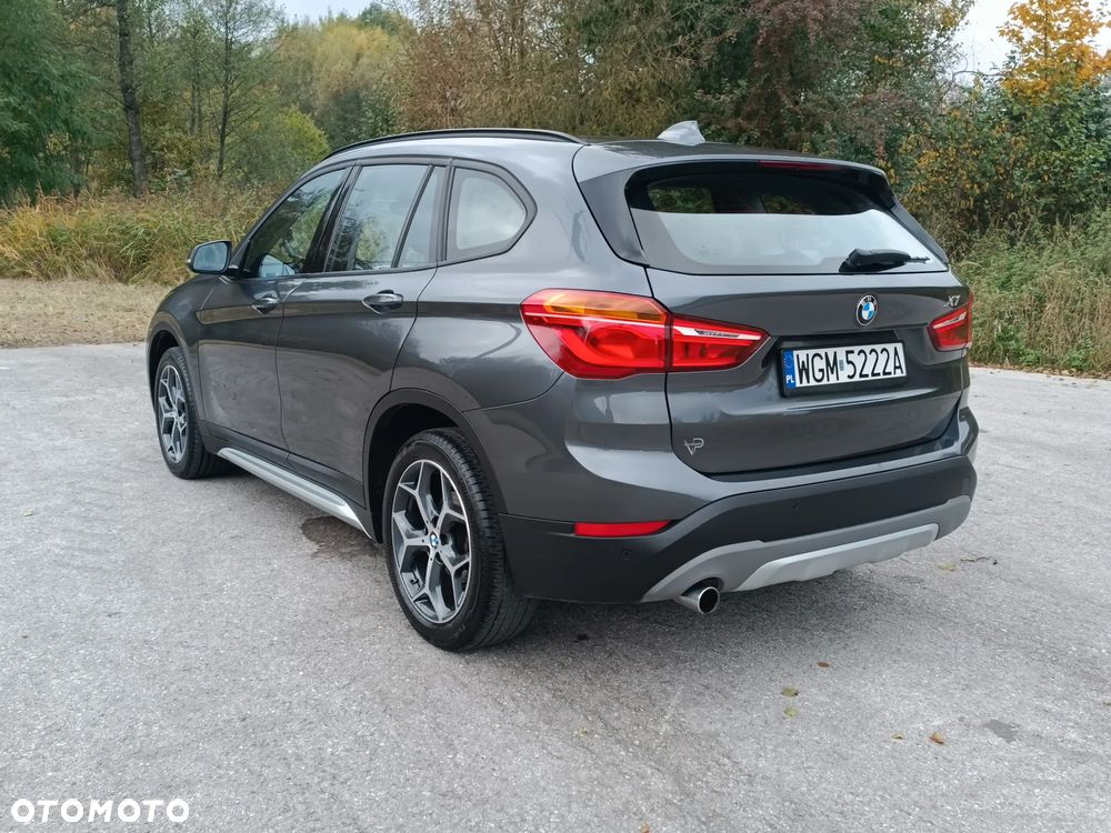 BMW X1 sDrive18d xLine - 10