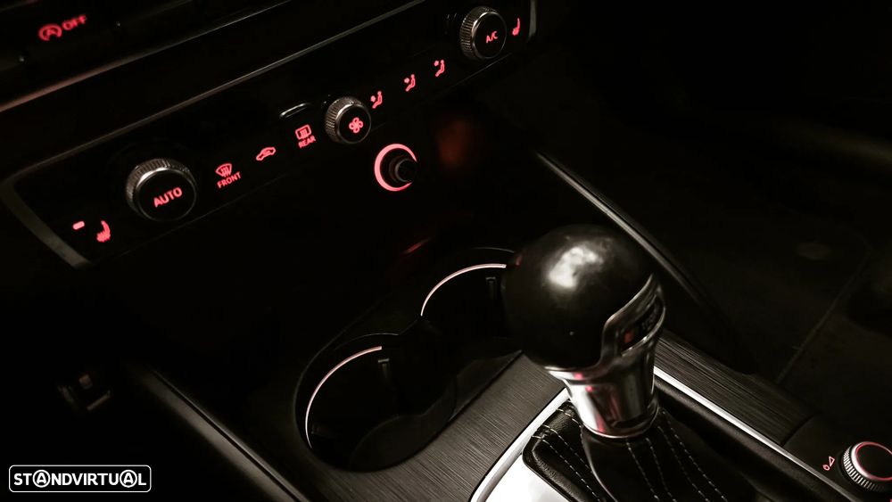 Audi S3 Sportback 2.0 TFSi quattro S tronic - 25