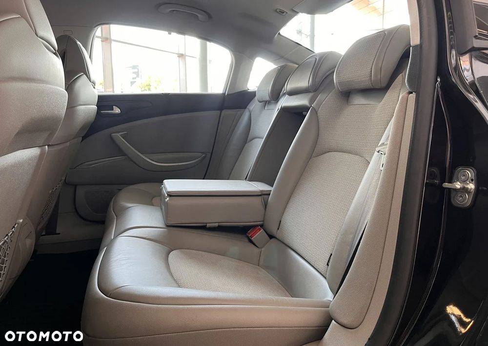 Citroën C5 2.0 HDi Exclusive - 25