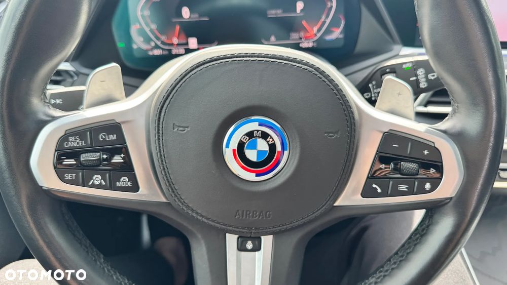 BMW X7 M50i sport - 15