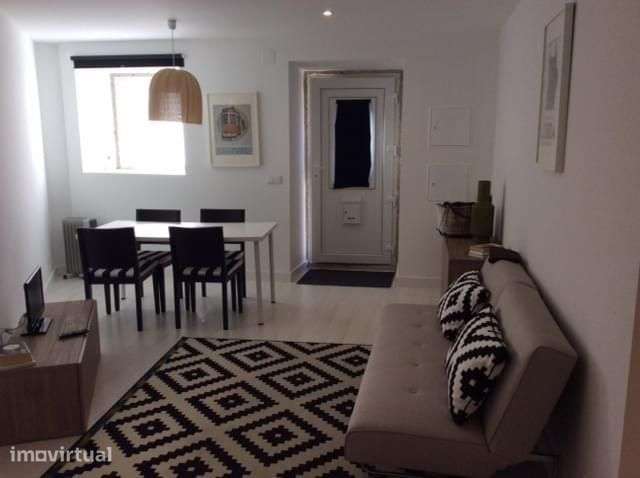 Apartamento T0, Praça da Alegria, Lisboa