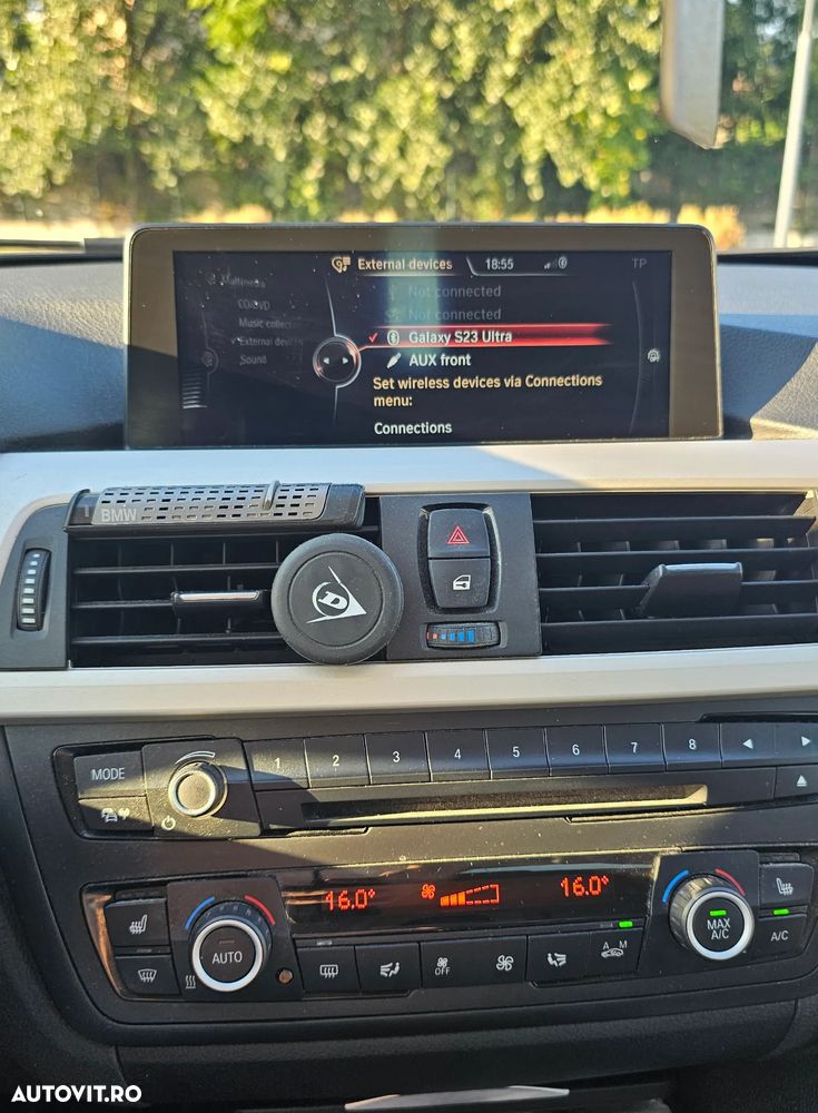 BMW Seria 3 320d EfficientDynamics Edition Sport Line - 15