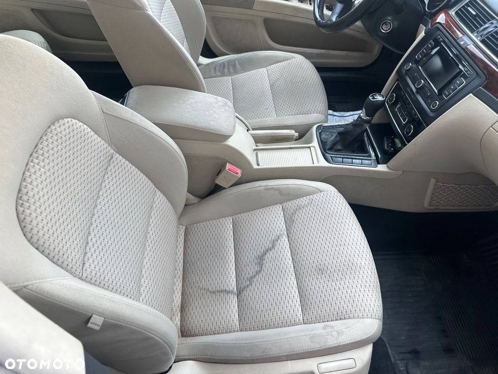 Skoda Superb 2.0 TDI Elegance - 21