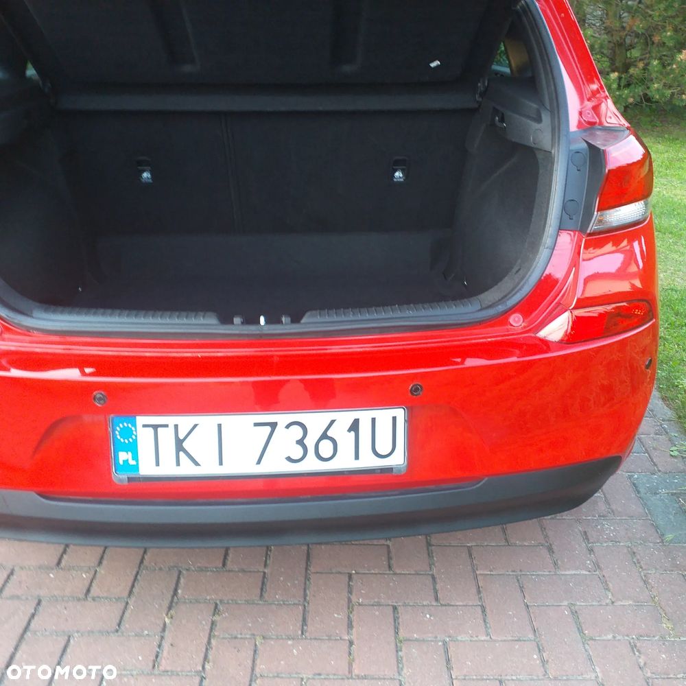 Hyundai i30 blue 1.4 Classic - 21