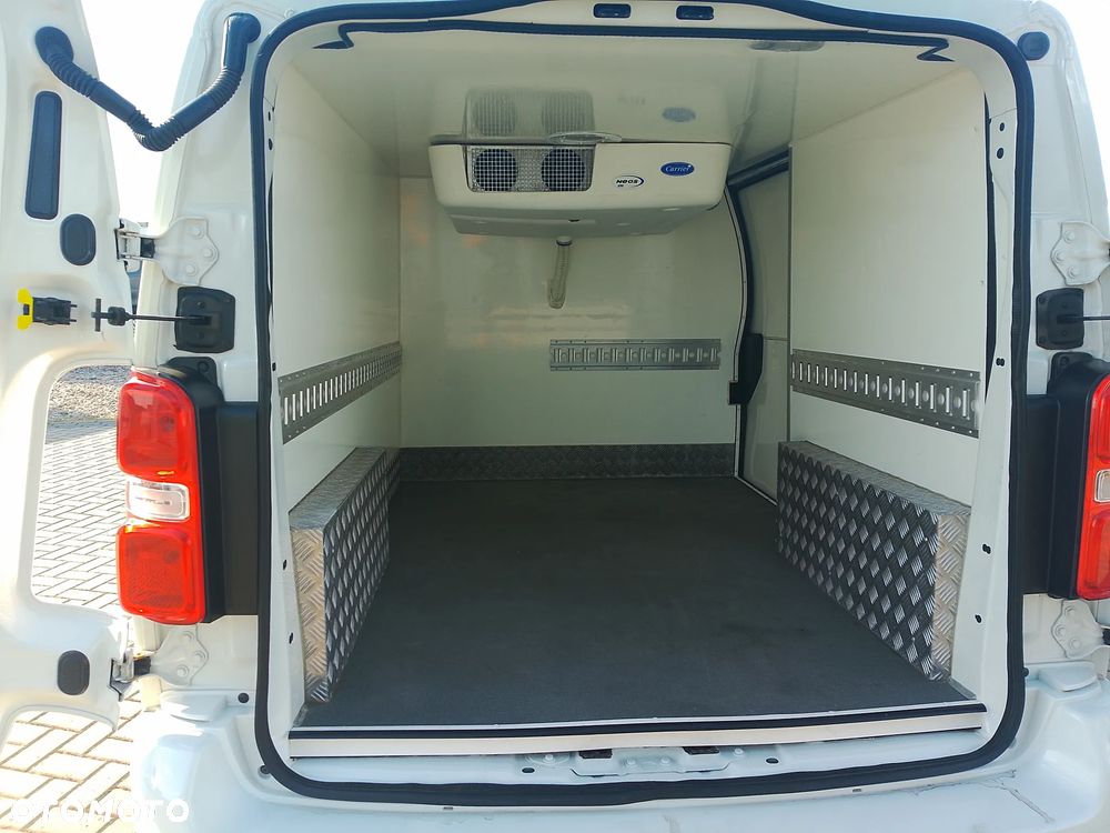 Toyota Proace Jumpy Expert Scudo Vivaro Automat L2H1 Maxi Izoterma Chłodnia 230V 3os 2Eupal - 18