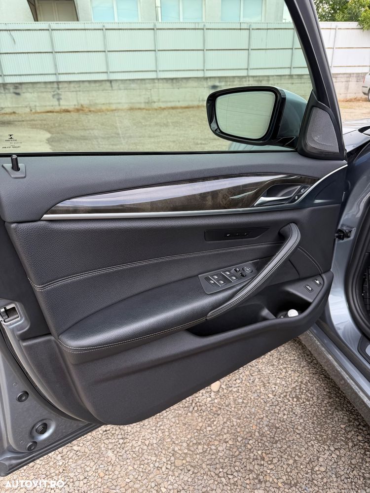 BMW Seria 5 530e AT PHEV - 11