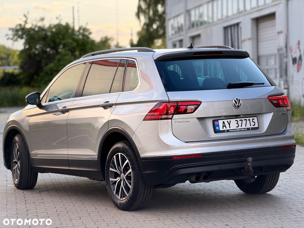 Volkswagen Tiguan 1.4 TSI DSG BlueMotion Technology Exclusive - 17