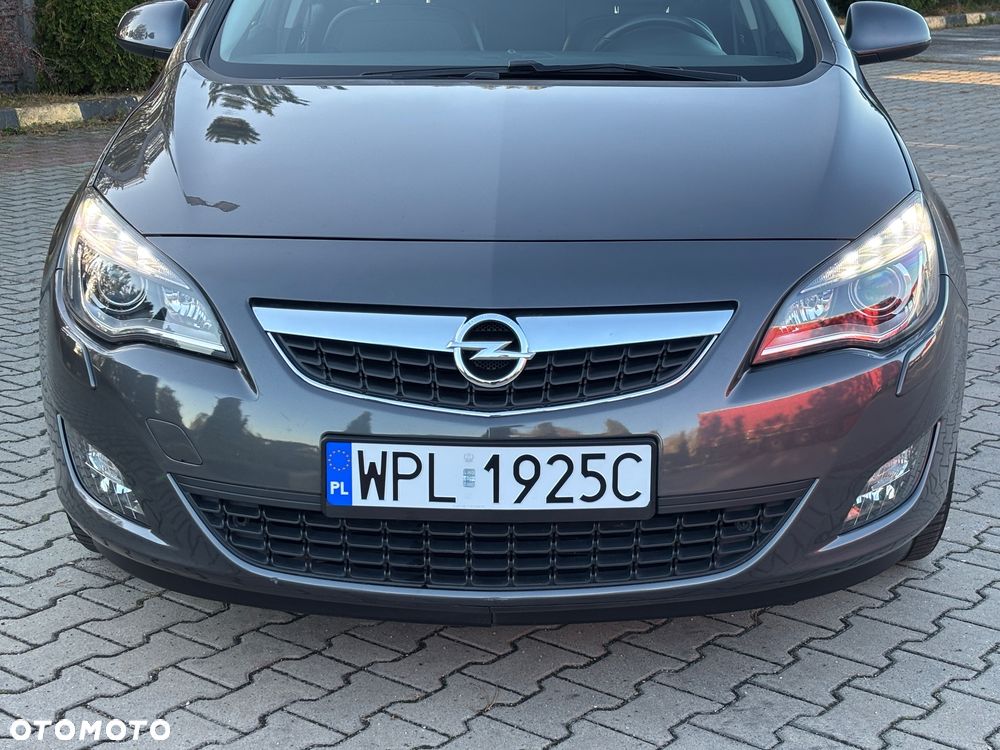 Opel Astra - 38