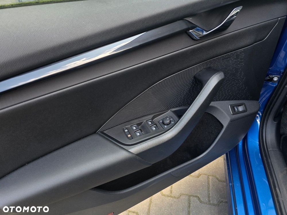 Skoda Octavia 1.0 TSI e-Tec Ambition DSG - 10