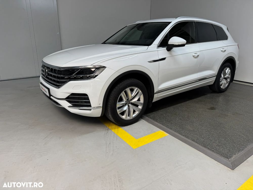 Volkswagen Touareg V6 TDI Elegance - 1