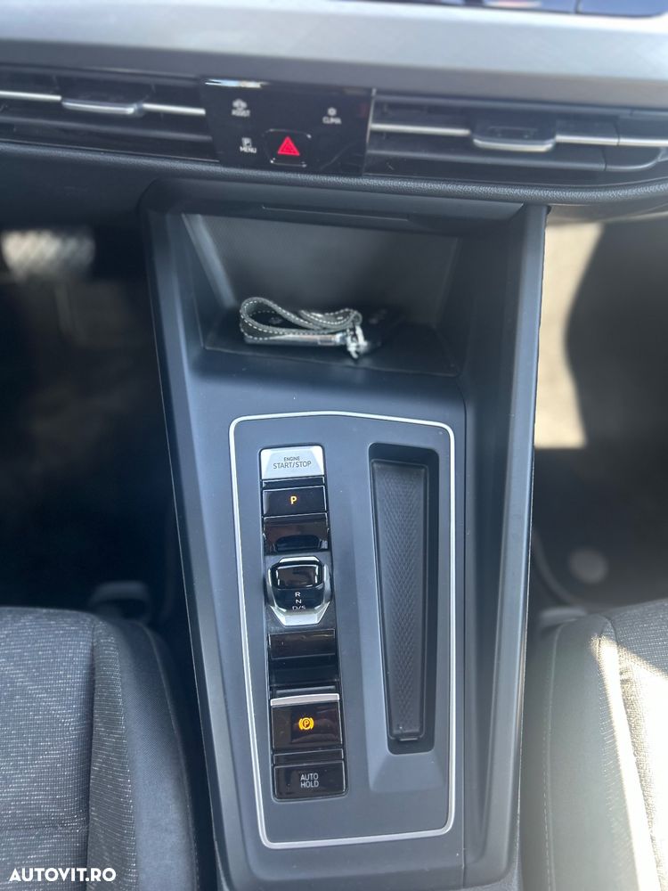 Volkswagen Golf 1.5 eTSI DSG MHEV Life - 14