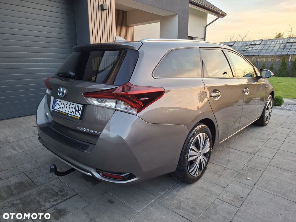 Toyota Auris - 3