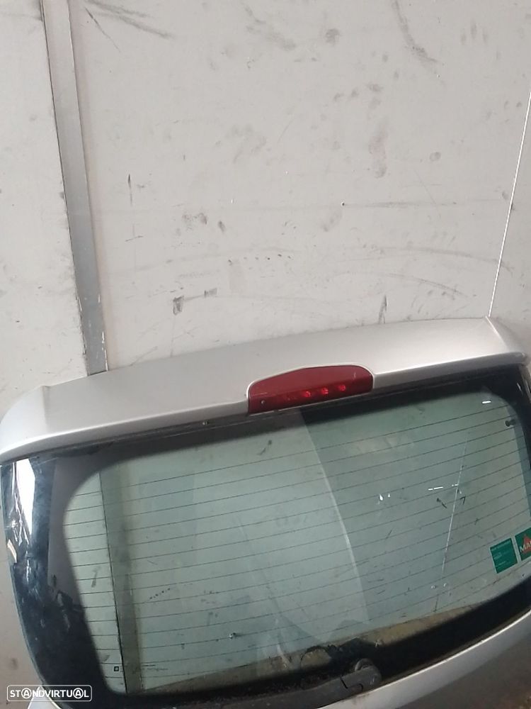 Tampa Da Mala Opel Corsa D (S07) - 4