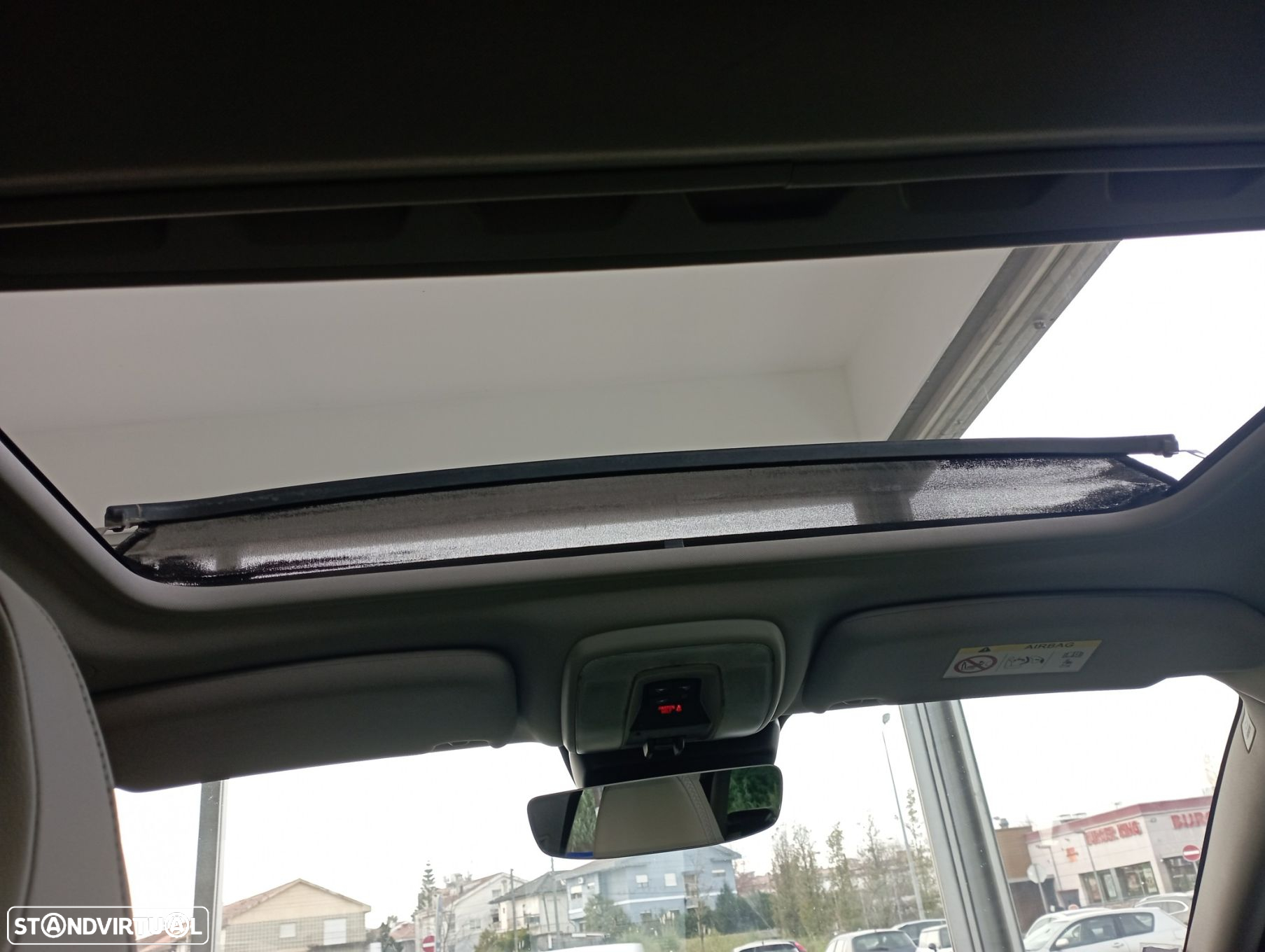 Volvo XC 70 2.0 D4 Momentum Geartronic - 43