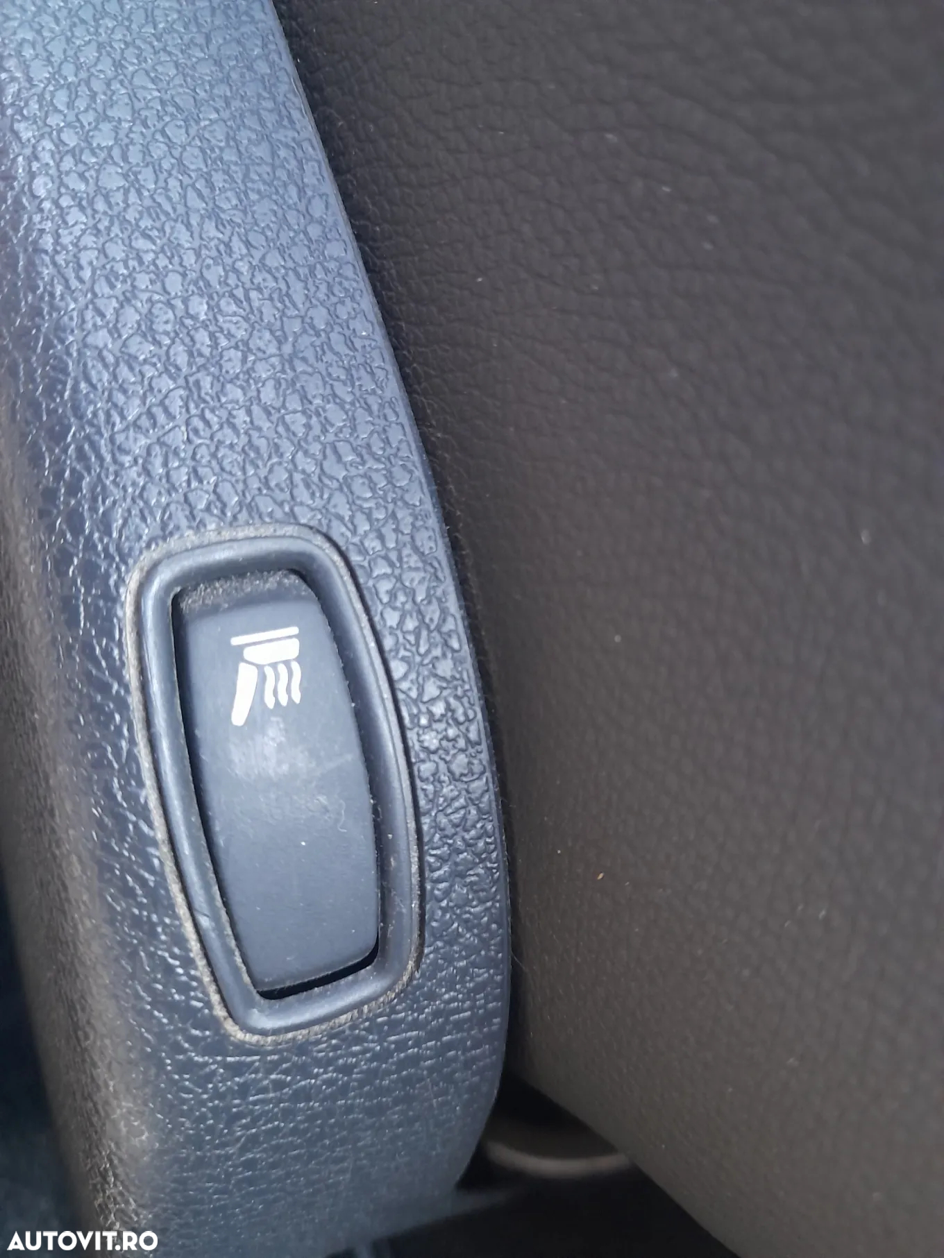 Dacia Duster 1.5 dCi 4x4 Ambiance - 33