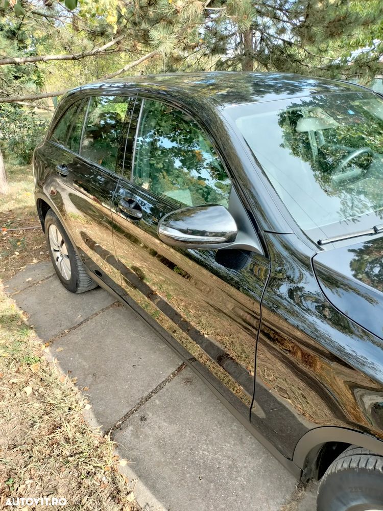 Mercedes-Benz GLC 220 d 4MATIC 9G-TRONIC - 10