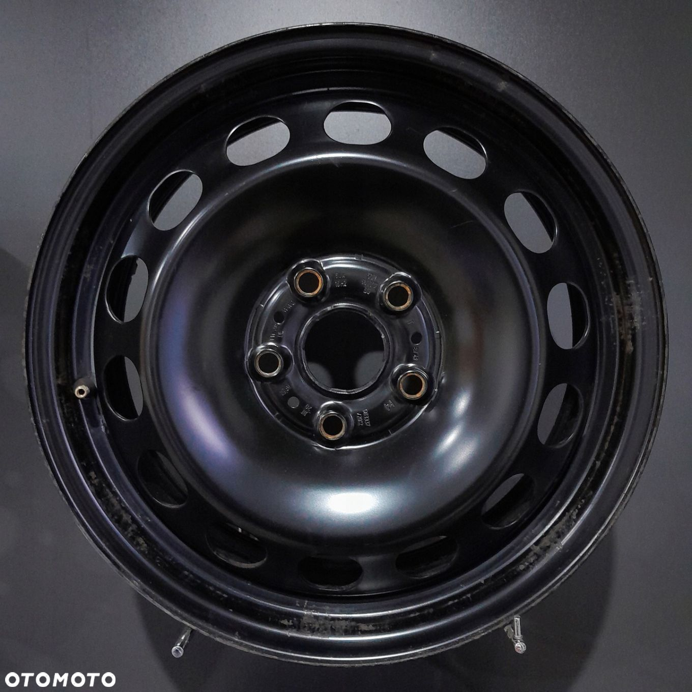 Felgi 16 5x112 VW Golf V VI VII, Audi A3 8P, Seat Leon III II F14232-35 - 2