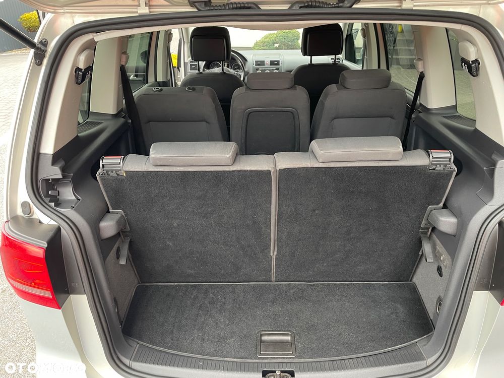 Volkswagen Touran 2.0 TDI DPF Cross Perfectline - 25