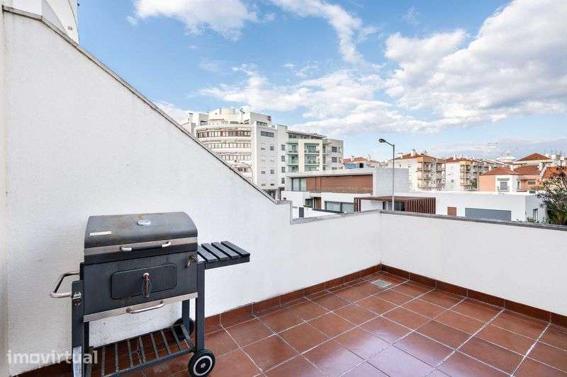 Exclusivo para venda T3 NO CENTRO DO MONTIJO COM TERRAÇO. - Grande imagem: 2/12