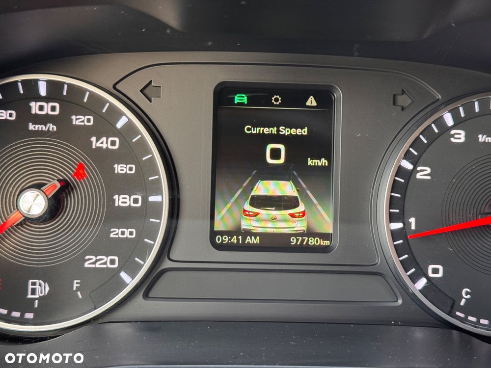 MG ZS ICE 1.5 VTI-tech Luxury - 13