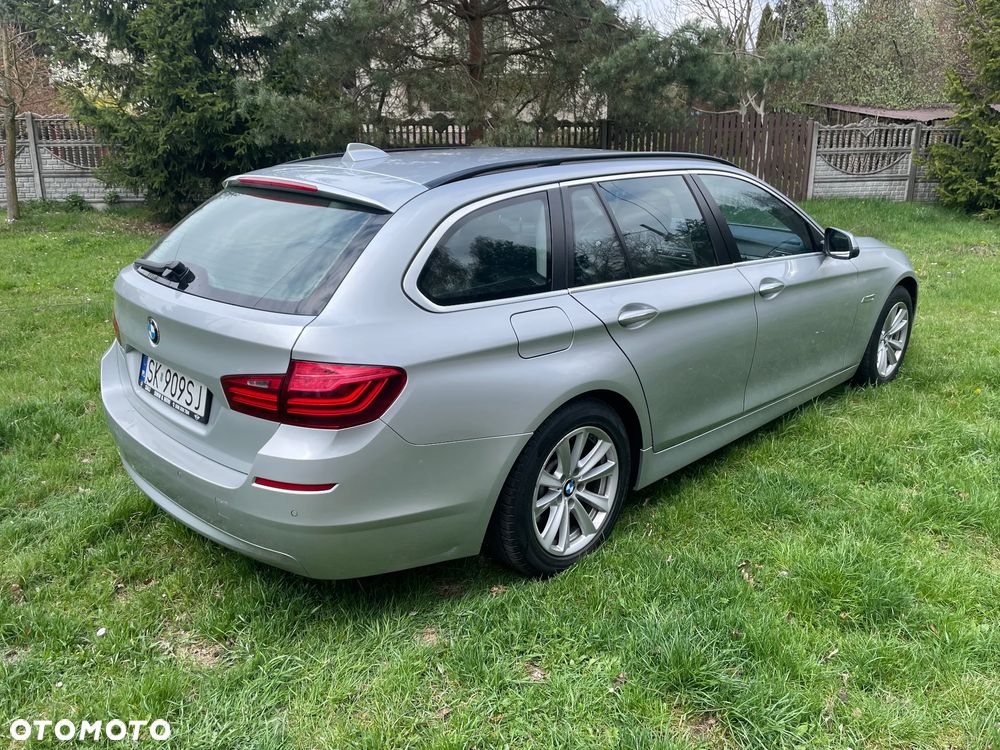 BMW Seria 5 525d Sport-Aut - 3