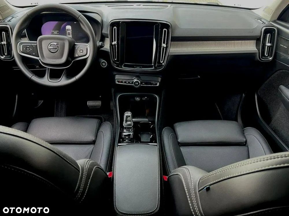 Volvo XC 40 - 20