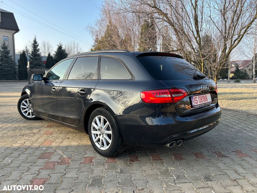 Audi A4 2.0 TDI DPF Attraction - 3