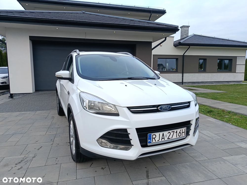 Ford Kuga 2.0 TDCi 2x4 Business Edition - 4