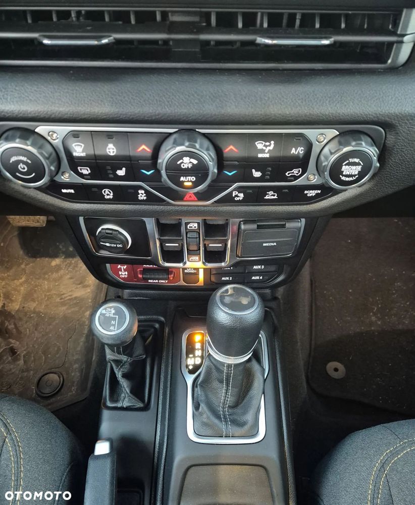 Jeep Wrangler 2.0 T-GDI AWD Automatik Sport - 16