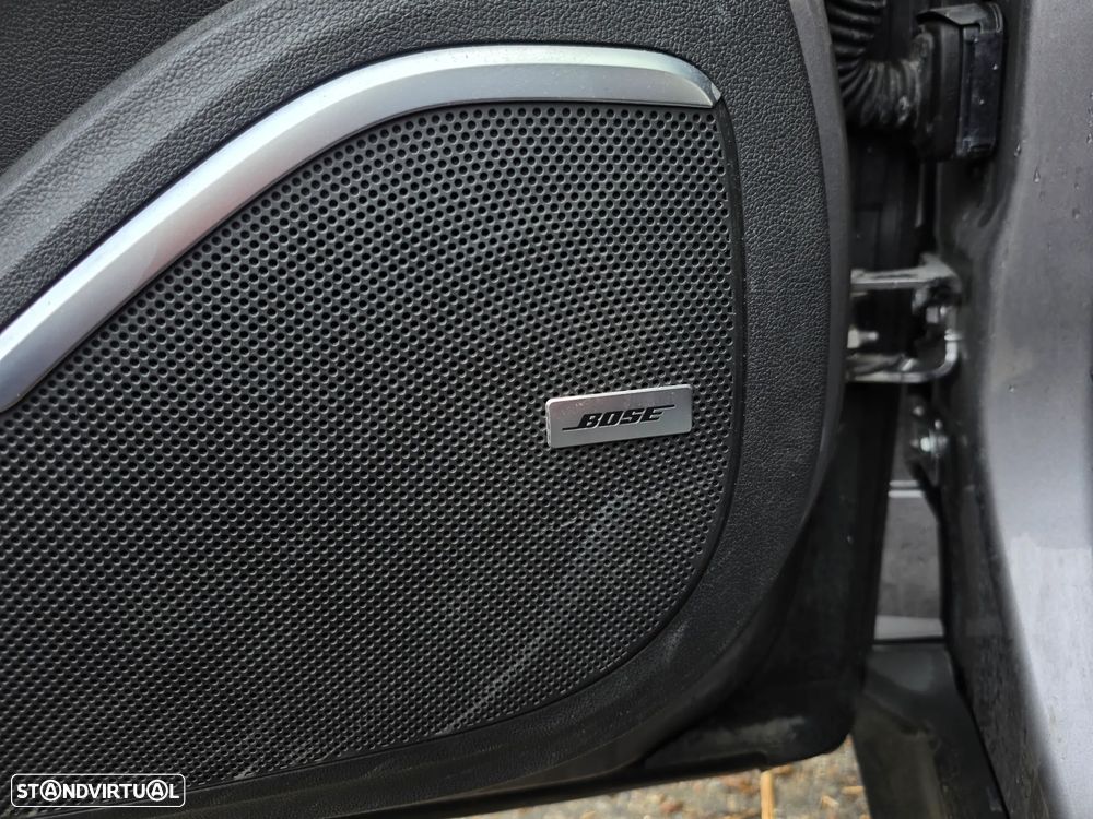 Renault Scénic Energy dCi 130 Start & Stop Euro 6 Bose Edition - 8