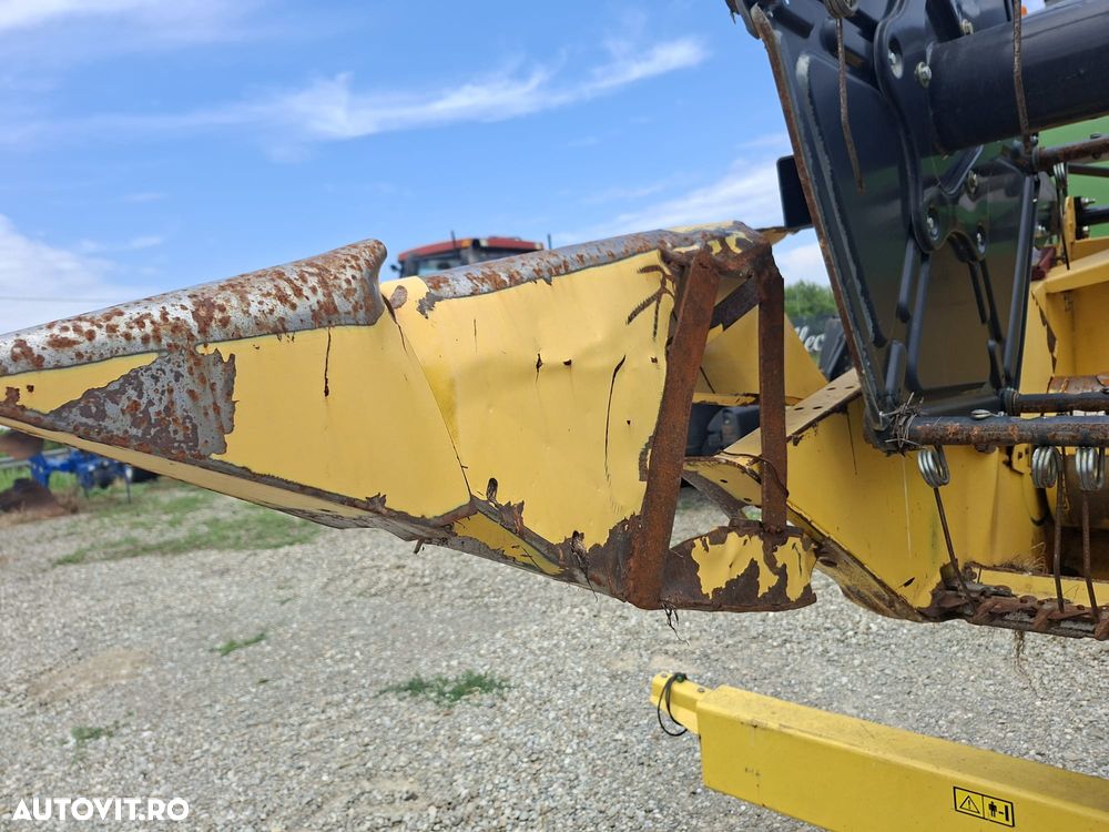 New Holland CX 6.90 ST5 COMBINA AGRICOLA CU HEDER PAIOASE 760CG 6,70M/22FT VF SI CARUCIOR TRANSPORT - 39