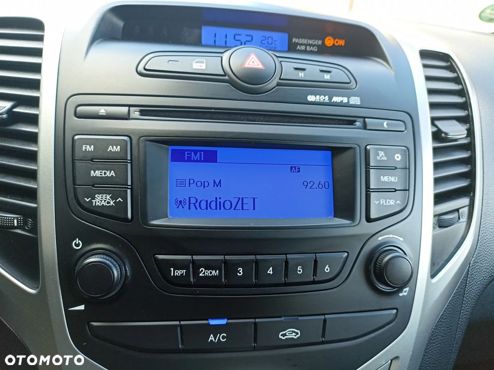 Hyundai ix20 - 23