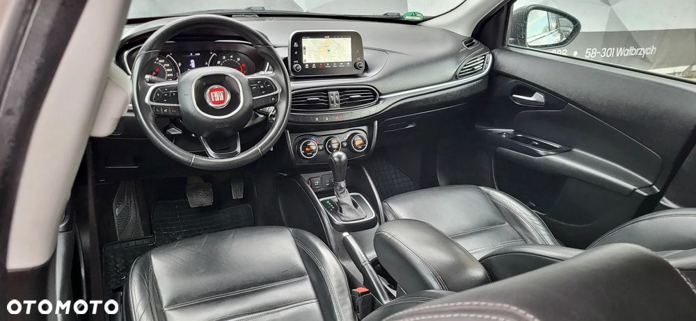 Fiat Tipo Kombi 1.6 E-torQ Lounge - 16
