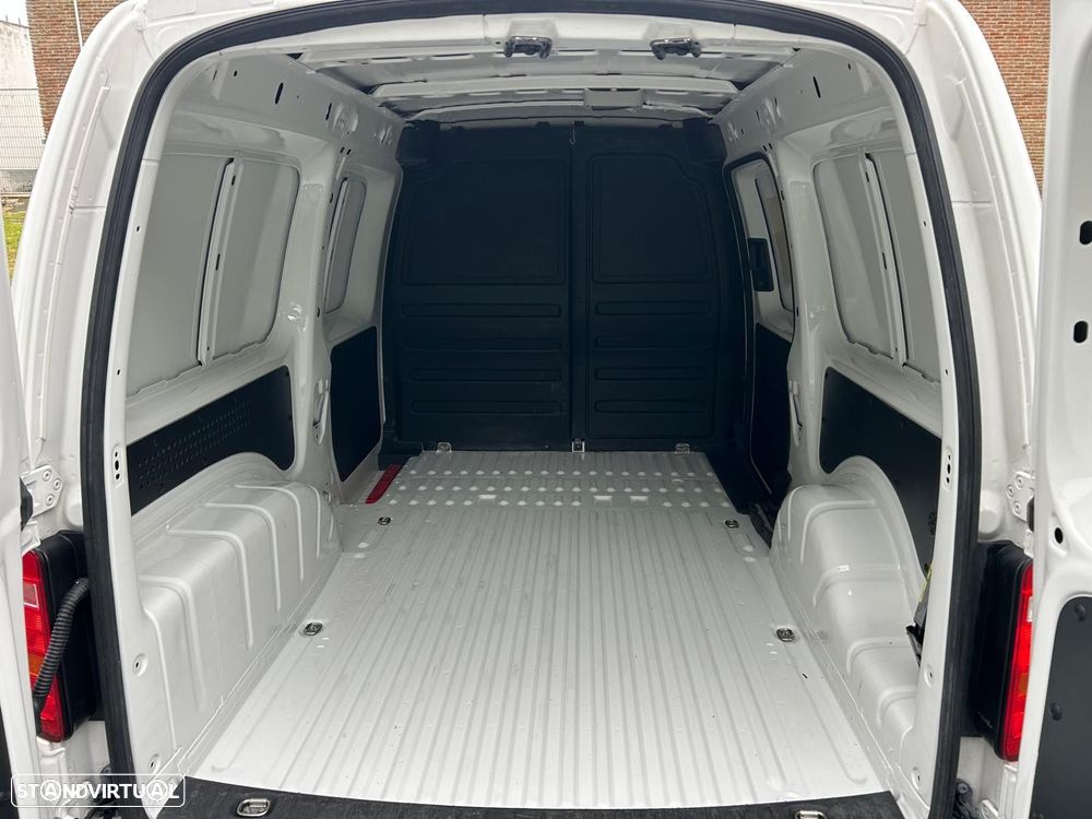 VW Caddy Maxi 2.0 TDi BM Extra AC - 11