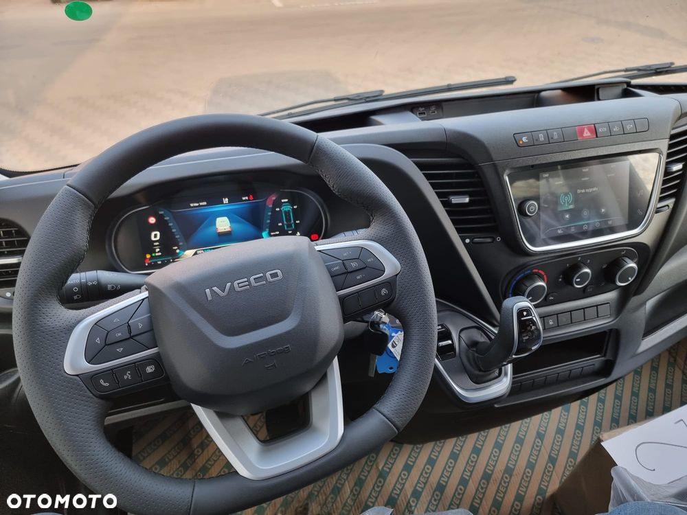 Iveco Daily 35S18 - 11