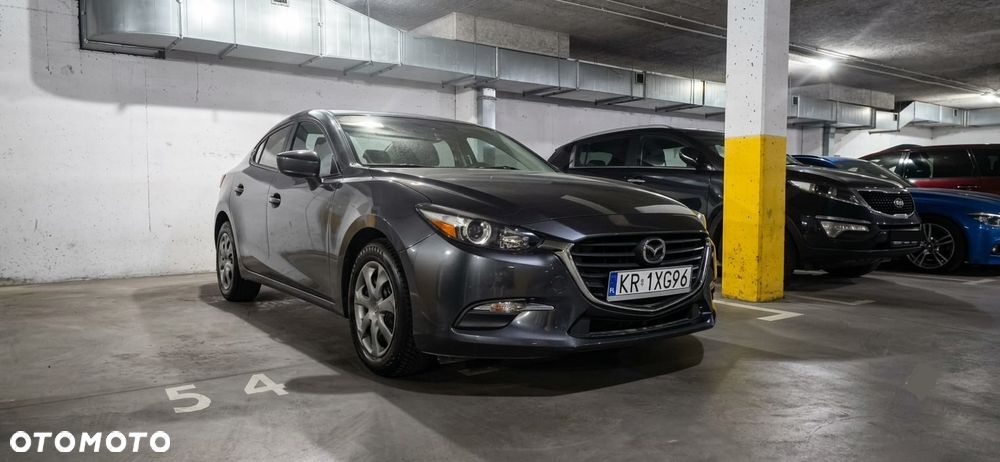 Mazda 3 - 10