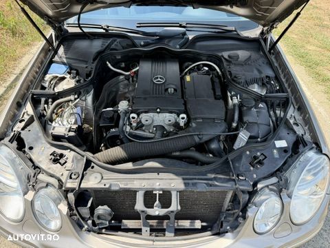 Mercedes-Benz E - 11