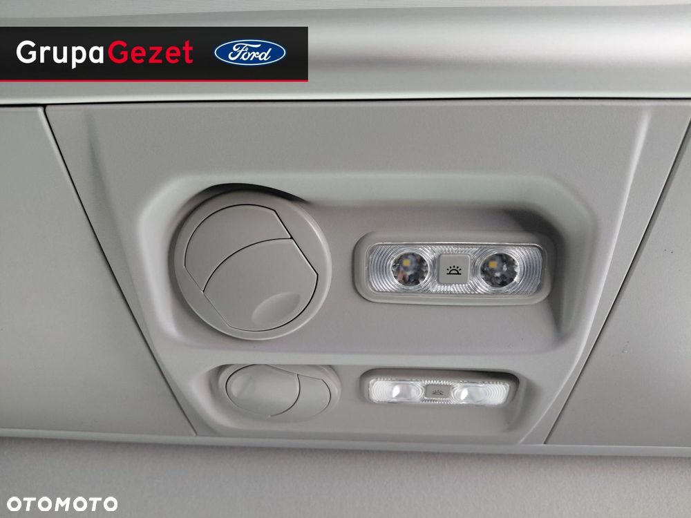 Ford Transit - 26