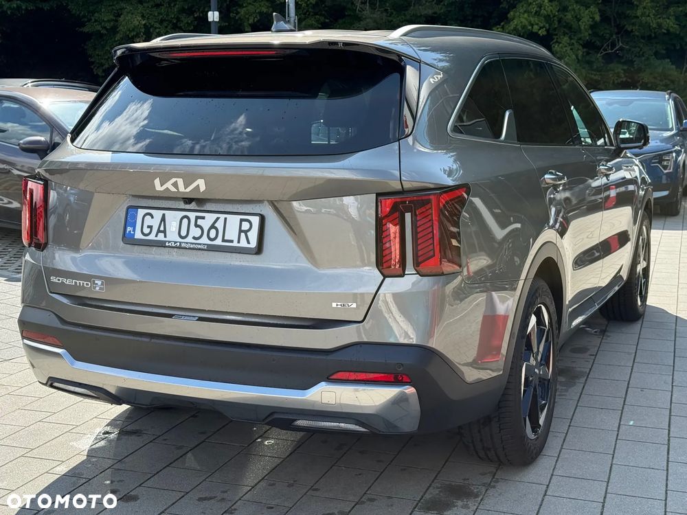 Kia Sorento - 13