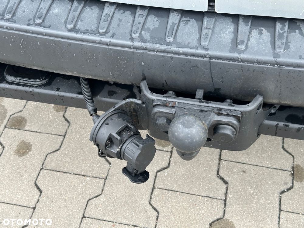 Ford Transit Custom - 11