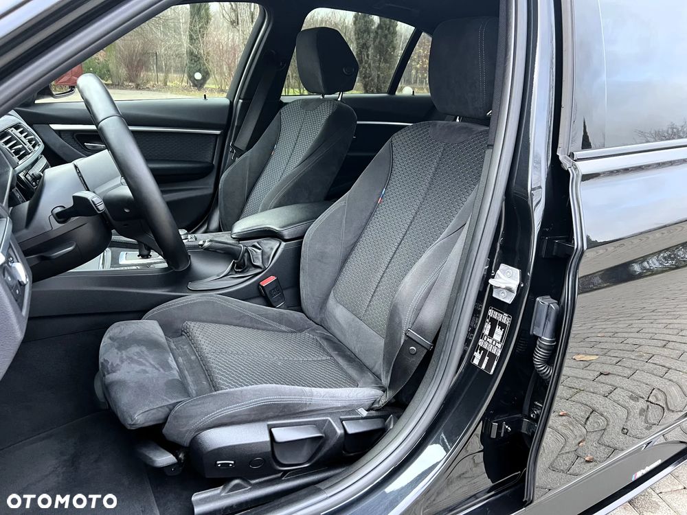 BMW Seria 3 320d M Sport Shadow - 30
