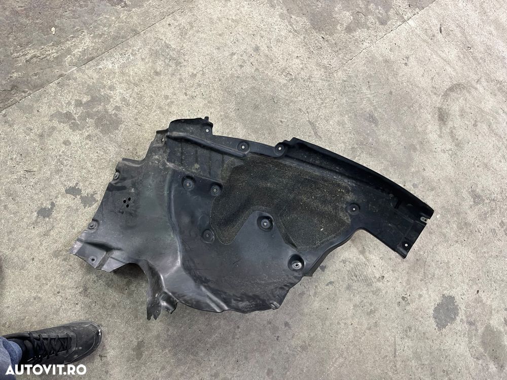 Carenaj roată dreapta fata BMW g11 g12 2016 - 3