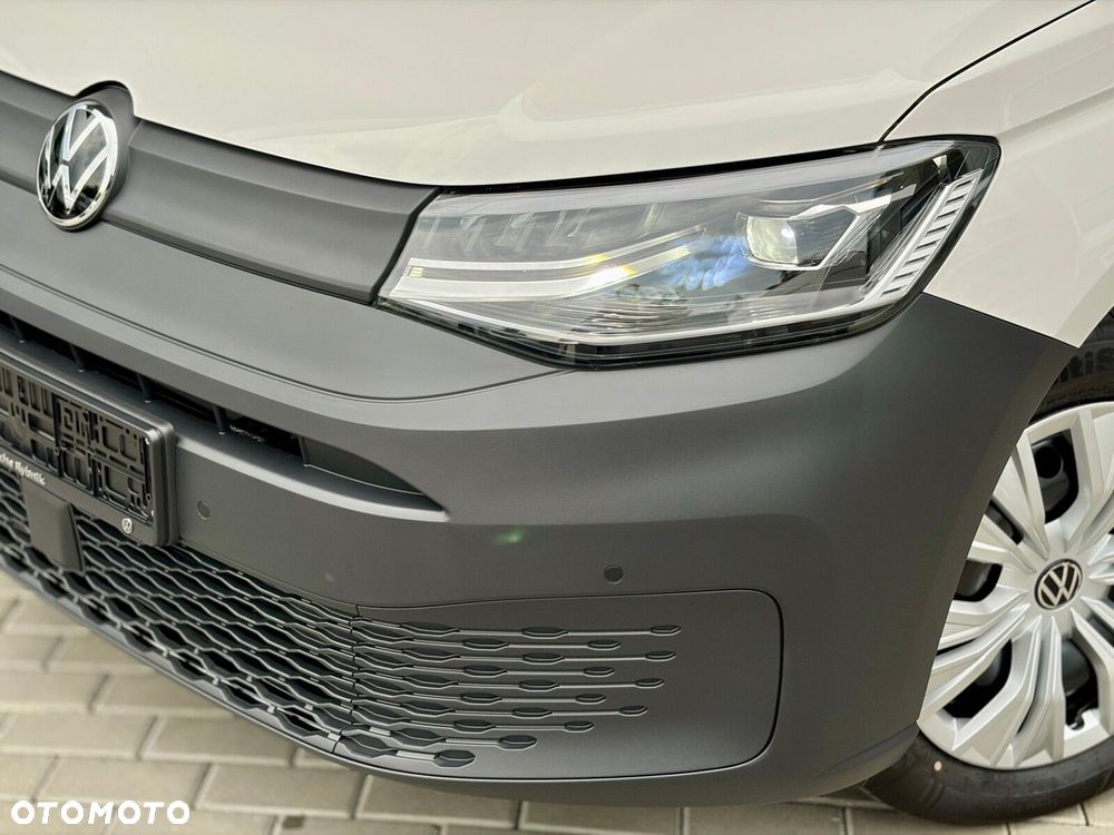 Volkswagen Caddy silnik: 2,0 l TDI EU6 SCR 75 kW skrzynia biegów: manualna 6 -biegowa rozstaw osi: 2755 mm - 4