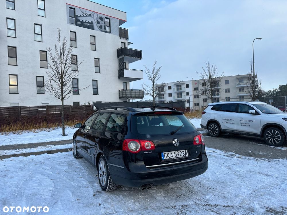 Volkswagen Passat 2.0 TDI DPF Individual - 7