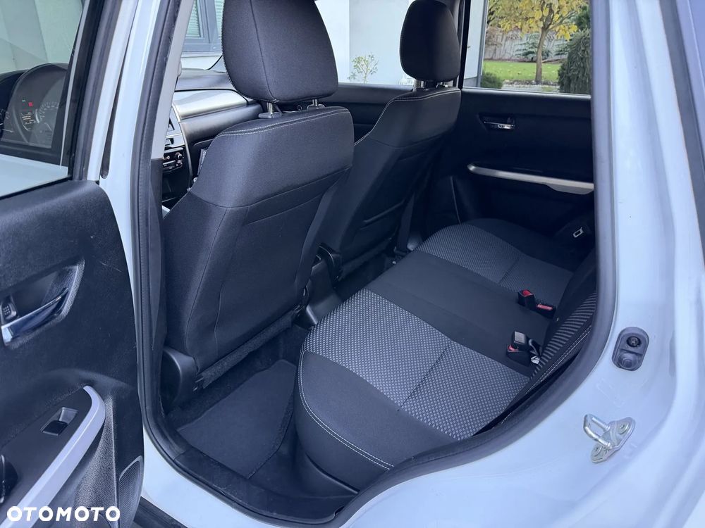Suzuki Vitara 1.6 Premium 2WD - 11
