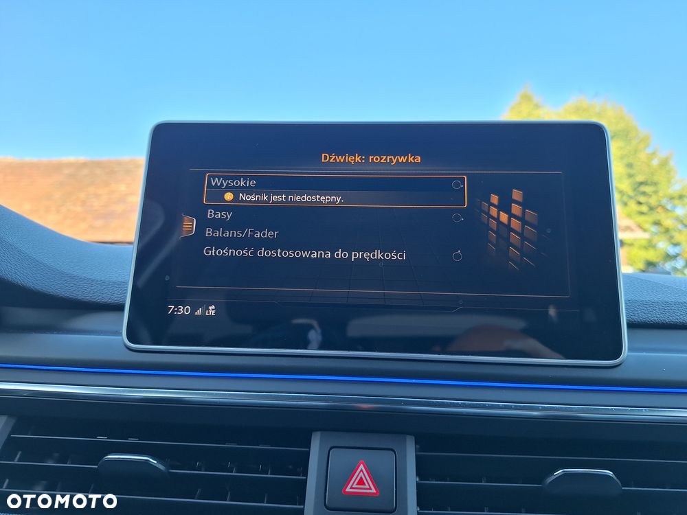 Audi A4 Avant 2.0 TDI DPF clean diesel S line Sportpaket - 13
