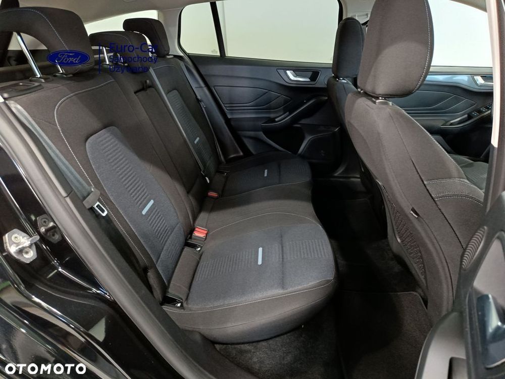 Ford Focus 1.0 EcoBoost Hybrid TITANIUM X - 32